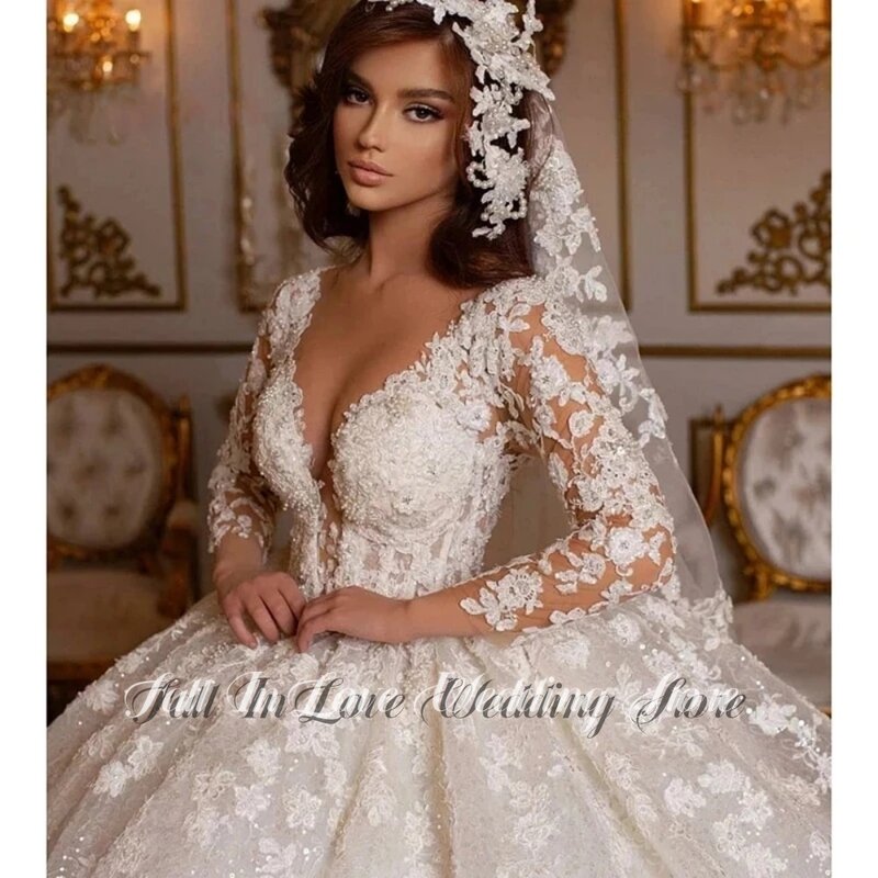 Luxury Lace Appliques Wedding Dresses Bridal Ball Gown Long Sleeves V-Neck A-Line 3D Floral Print Court Princess Party Dress
