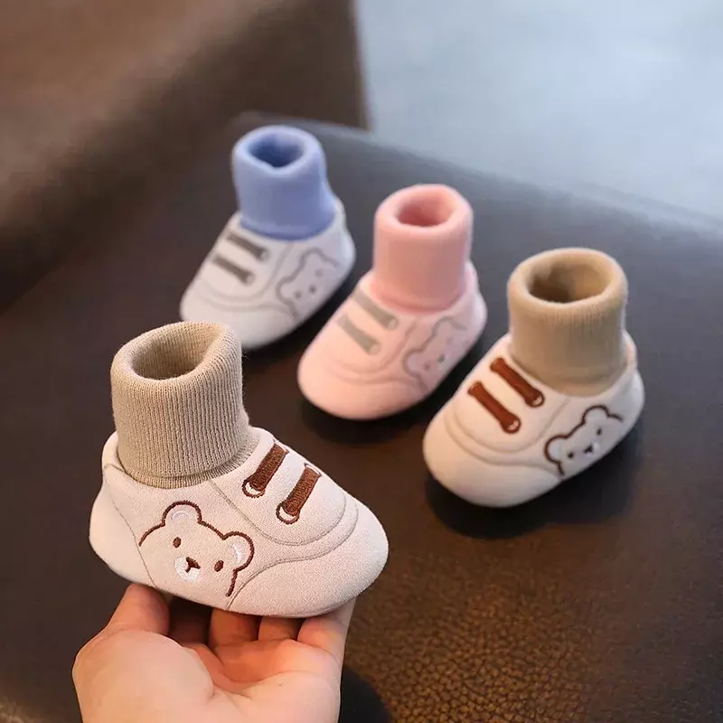 Zapatos de calcetines de dibujos animados para bebé, zapatillas de suela de goma suave, botines, primeros pasos