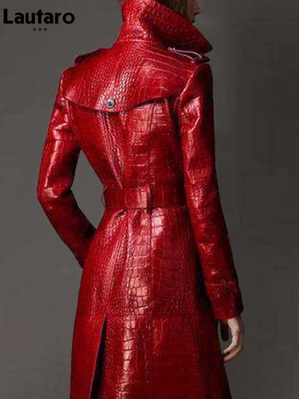 Lautaro ฤดูใบไม้ร่วงสีแดงจระเข้พิมพ์หนัง Trench Coat สำหรับสุภาพสตรีเข็มขัดคู่ Elegant แฟชั่นสไตล์อังกฤษ2021