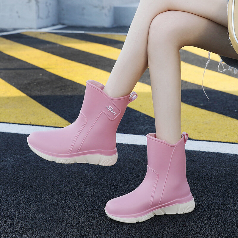 Cute Pink Women stivali da pioggia 2022 Fashion Outdoor Waterproof Casual Women Boot Comfort Slip on Kitchen stivali da lavoro Botas Agua Mujer