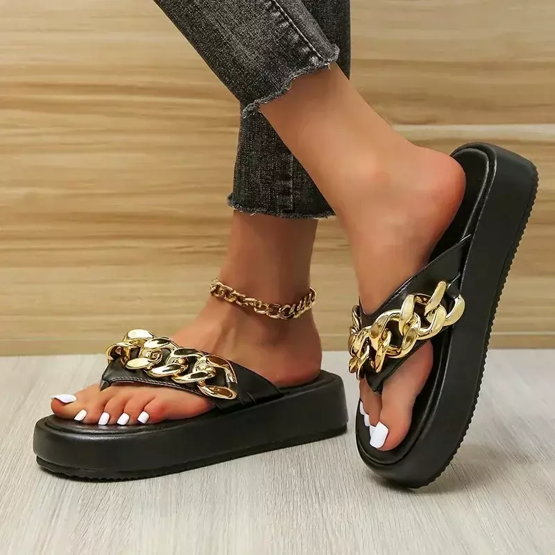 Zapatillas con decoración de Metal para mujer, zapatos de tacón medio con punta abierta, resistentes al agua, talla grande, 2024