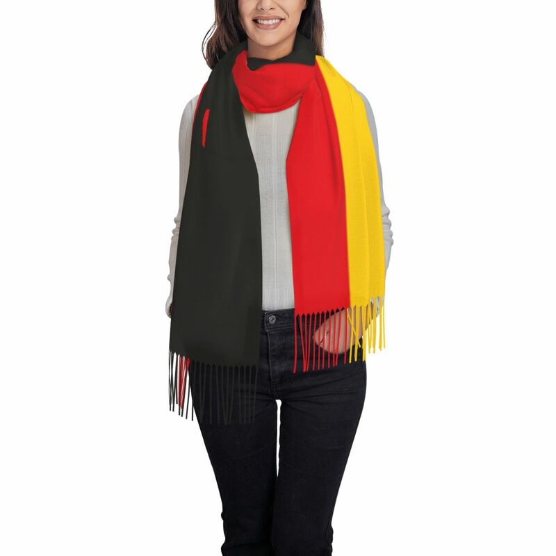 Sciarpa con nappe bandiera della germania sciarpe patriottiche tedesche morbide da donna avvolge sciarpe autunnali invernali da donna