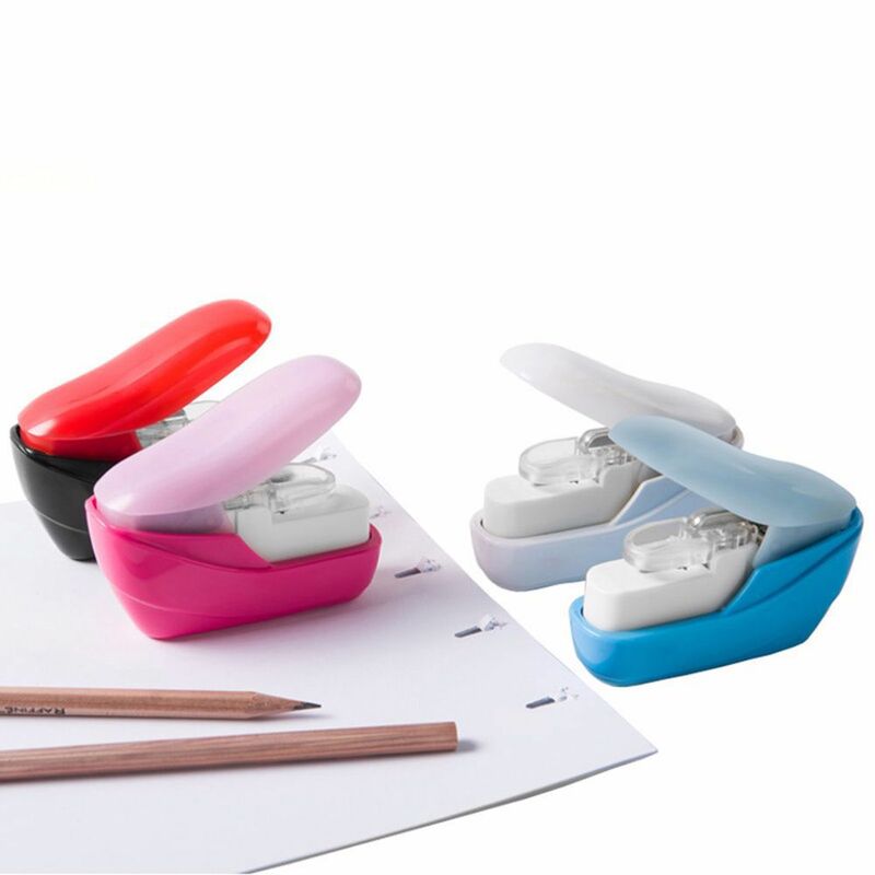Mini grapadora portátil de papel para libros, grapadora sin grapas, suministros de oficina de Color aleatorio, fácil de llevar