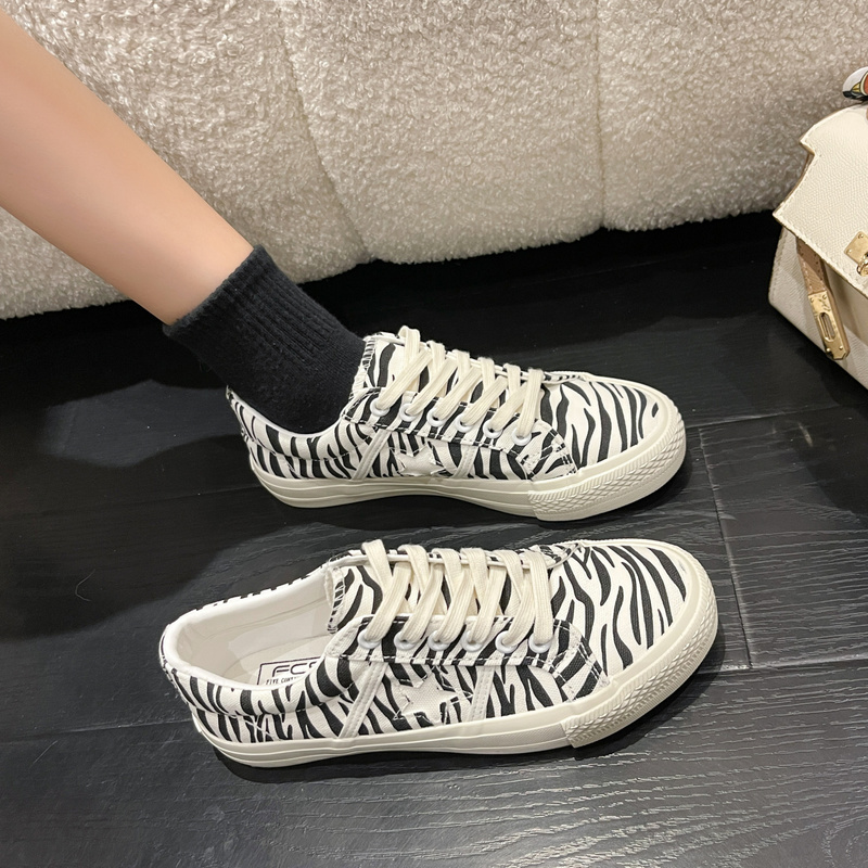 รองเท้าผ้าใบผู้หญิงรองเท้า2022ฤดูใบไม้ผลิ Cozy รองเท้าผู้หญิงลำลองแบน Zebra หญิง Vulcanize Sport Zapatillas Mujer