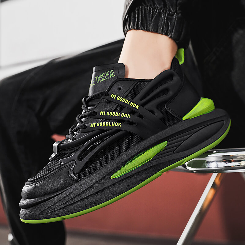 Sepatu Sneakers Platform untuk pria, sepatu kets olahraga luar ruangan kasual modis, sepatu Skateboard bertali untuk pria