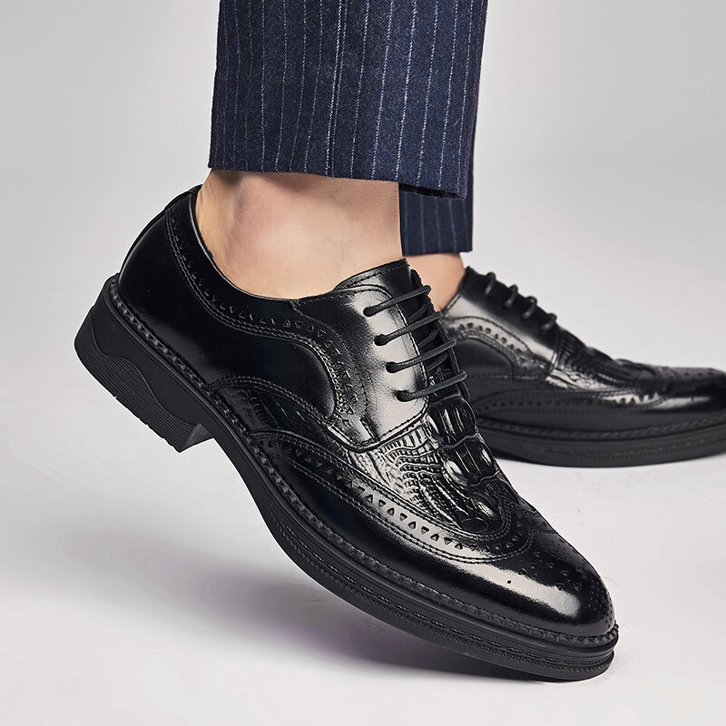 Sepatu kulit asli pria baru 2024 ukuran 38-44 sepatu kulit pria antiselip empuk
