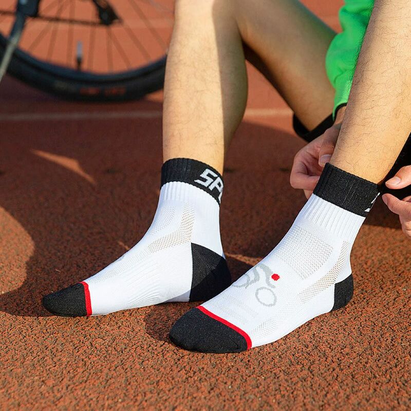 Chaussettes de fitness professionnelles respirantes pour hommes, bonneterie à tube moyen, course à pied, basket-ball, vélo, sport, mode