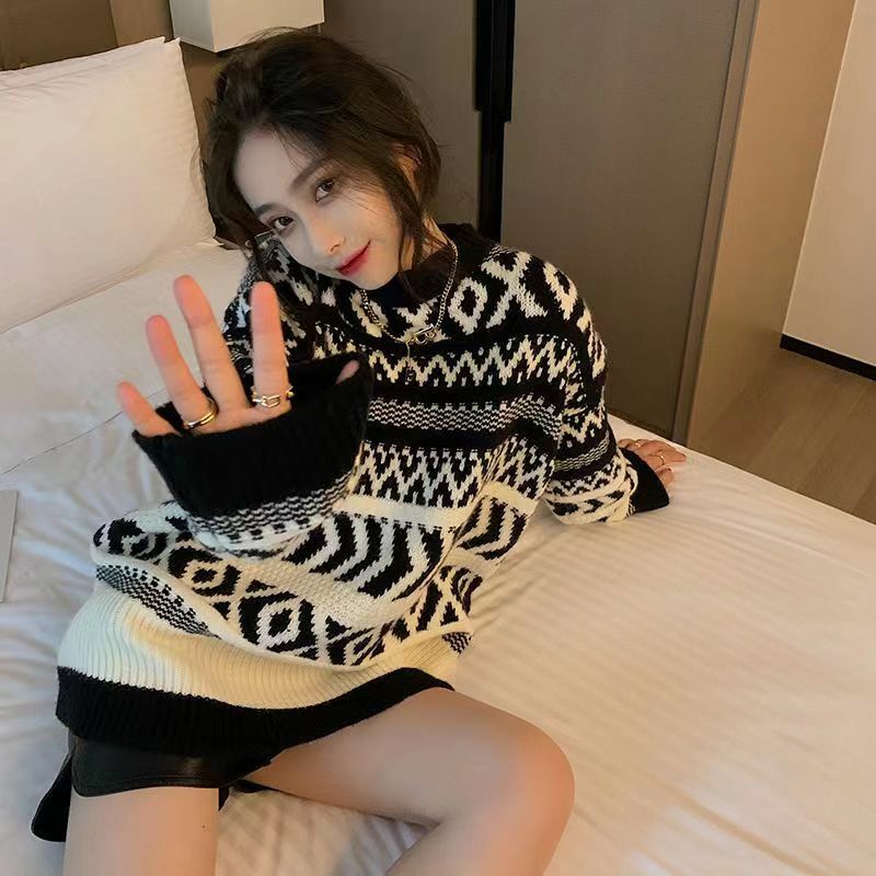 New Fashion Loose Knitted Sweater Women Winter Warm Plaid Graphic Printing Retro Long Sleeve O-Neck Sweaters Pullovers Tops