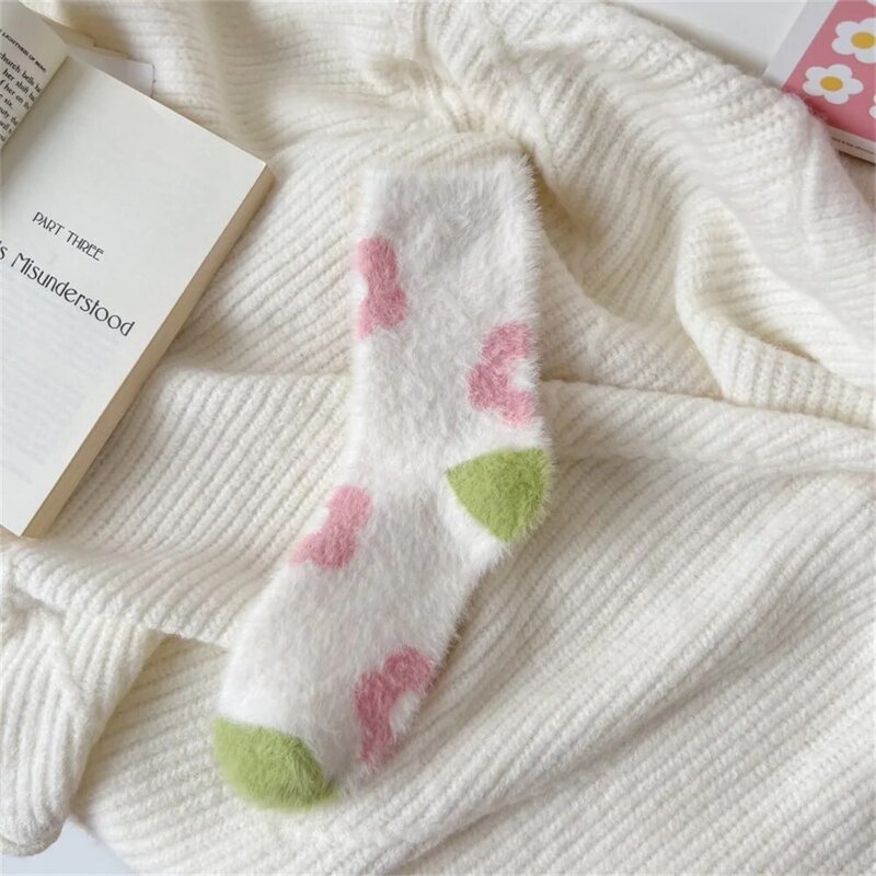 Зимние теплые пушистые носки для кровати, женские мягкие эластичные бархатные носки кораллового цвета, утолщенные женские носки для пола в помещении из меха норки, новинка 2023