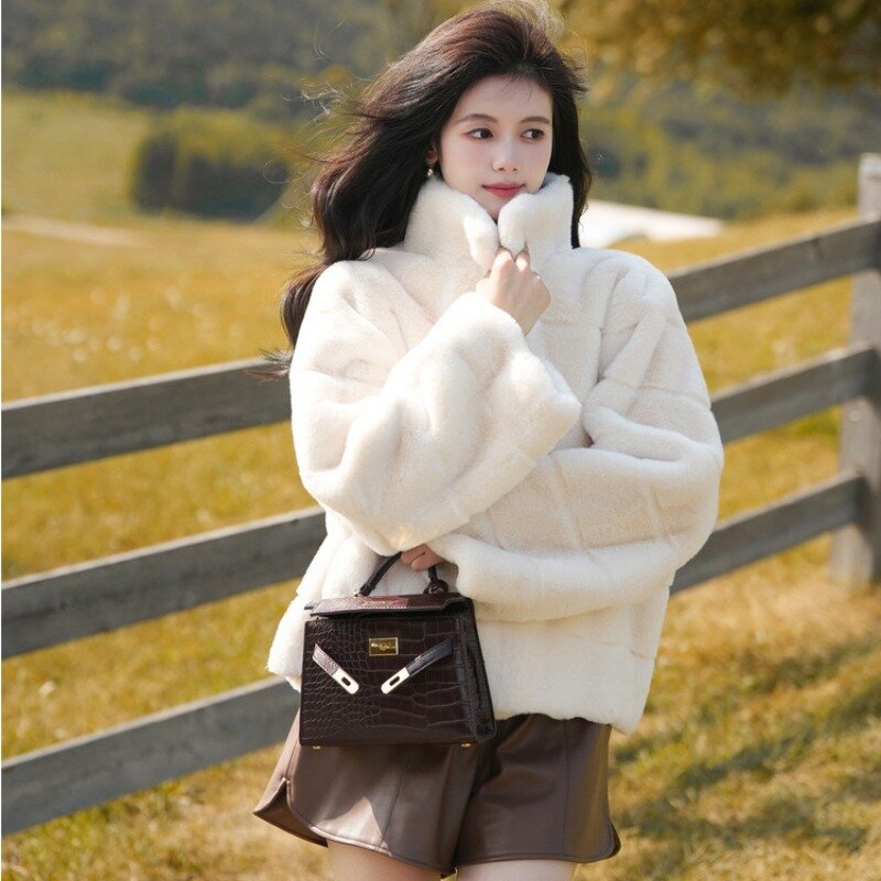 Abrigo corto de piel auténtica para mujer, chaqueta de piel de conejo Natural, alta calidad, Invierno