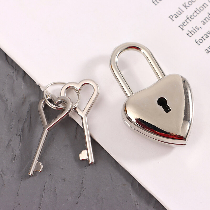 1Set Heart Shape Padlock Mini Luggage Hardware Locks With Key Lock For Travel Wedding Jewelry Box Diary Book Suitcase