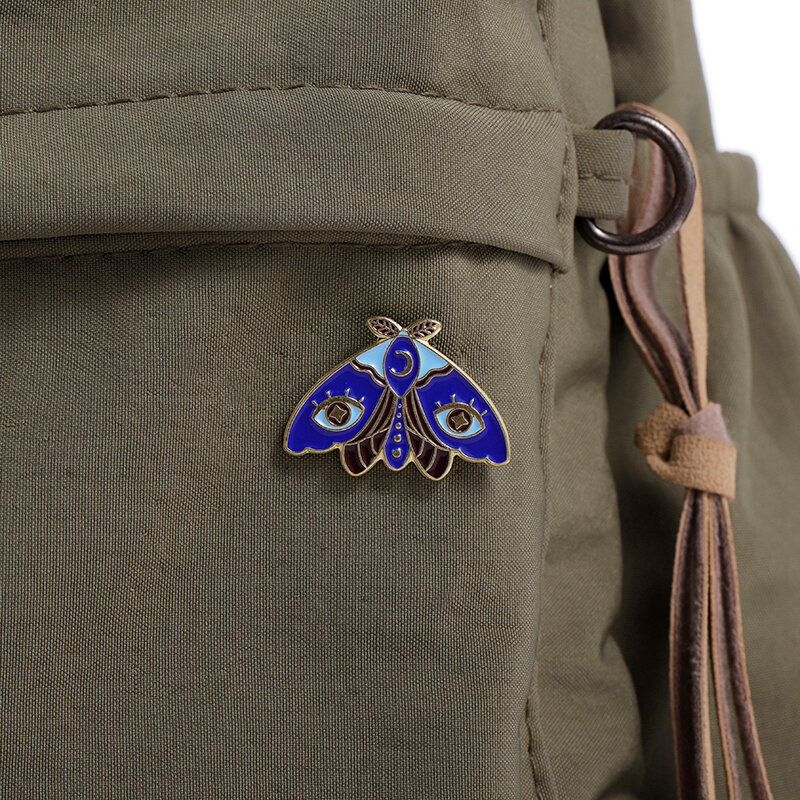 Moth emalia Pin Moon Star Eye Leaf zwierząt odznaki broszki dla kobiet torba kapelusz akcesoria do plecaków prezent dla przyjaciół