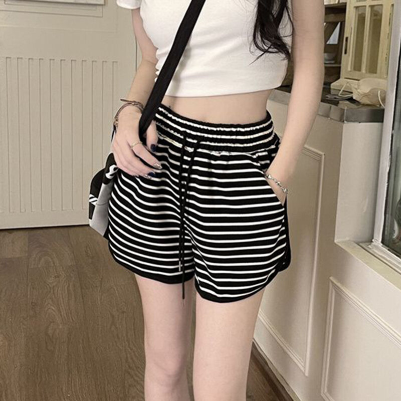 Gidyq pantaloncini sportivi a righe nere da donna estate allentata Casual con lacci pantaloncini a gamba larga da donna Mini pantaloncini a vita alta moda coreana