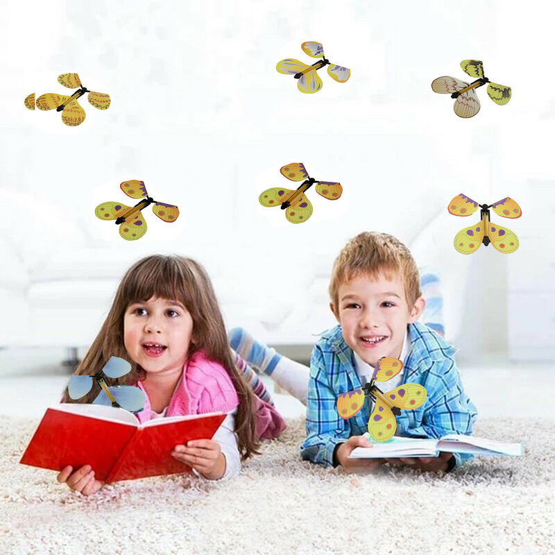 Flying Butterfly Cards Wrap Flying Butterfly Clockwork Rubber Butterfly Prank Funny Toys For Party Games 신기한용품 игрушки для детей