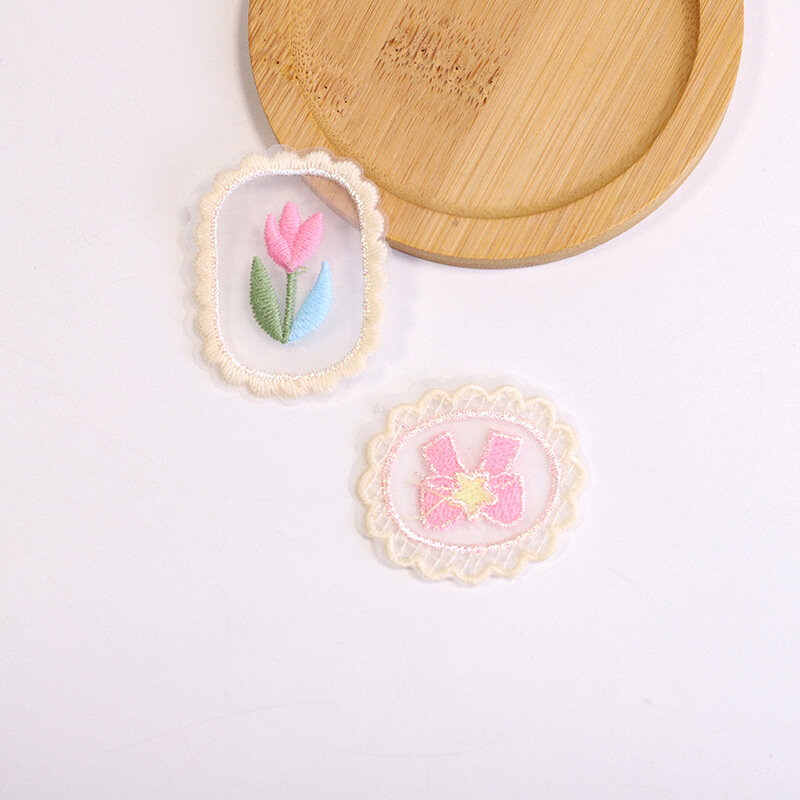 10 buah lucu Mini berongga Mesh cinta tambalan bunga renda kain bordir Headwear DIY pakaian perlengkapan jahit stiker