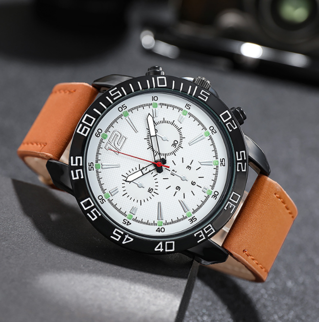 Men's Watch noctilucent Watch leather Band Quartz Wrist Watch