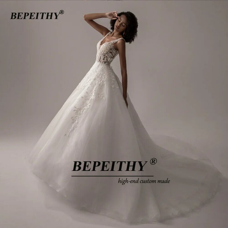 Bepeithy vestido de noiva v pescoço vestidos de noiva sem mangas 2022 para as mulheres uma linha de marfim laço boho noiva vestido de noiva romântico