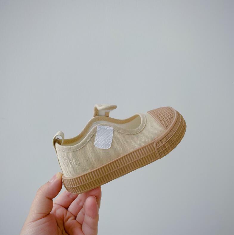Sepatu Kanvas Anak-anak Sneakers Balita Bayi Laki-laki Sepatu Kasual Warna Permen Anak Perempuan Sepatu Santai Antilembap Bayi Lembut