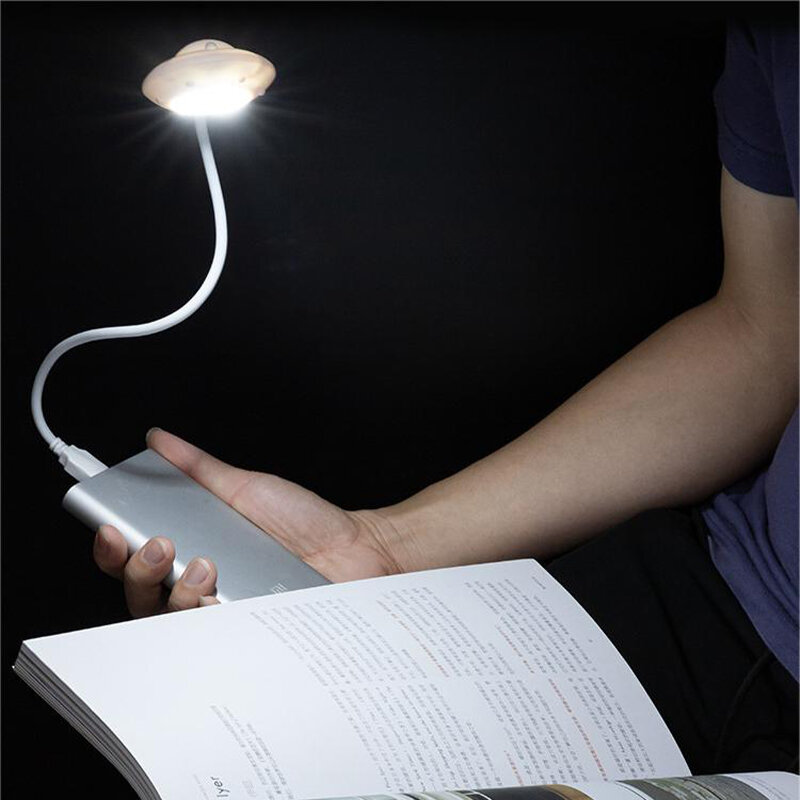 USB Night Light UFO Lamp lampada da tavolo LED Nightlight lettura luce da tavolo Space Man decorazione lampada creatività lampada regalo luce notturna