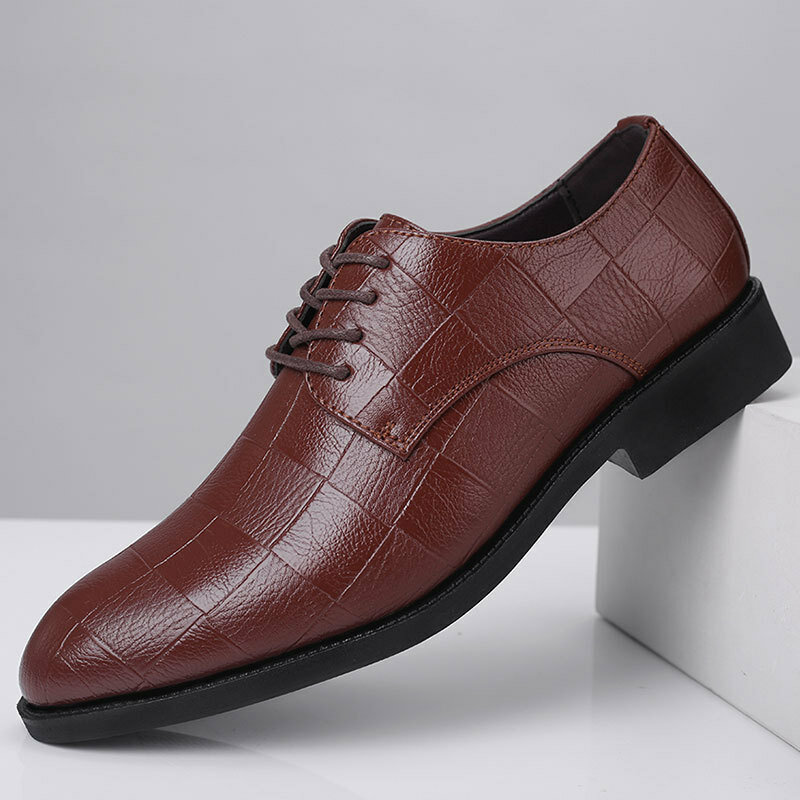 Sapatos de couro macio superior apontado macio único masculino, vestido de negócios, nova moda
