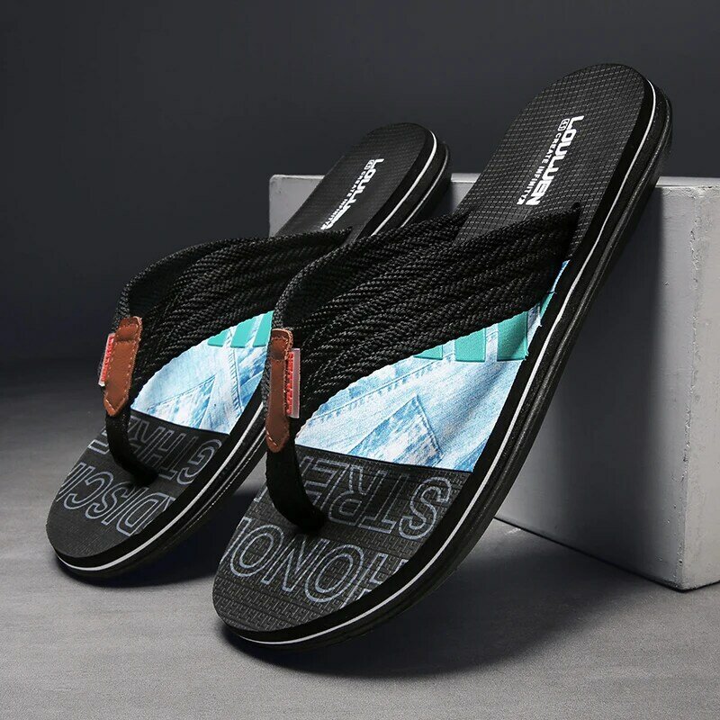 2024 Summer Slippers Men Flip Flops Beach Sandals Non-slip Casual Flat Shoes Indoor Slippers House Shoes for Men Outdoor Slides