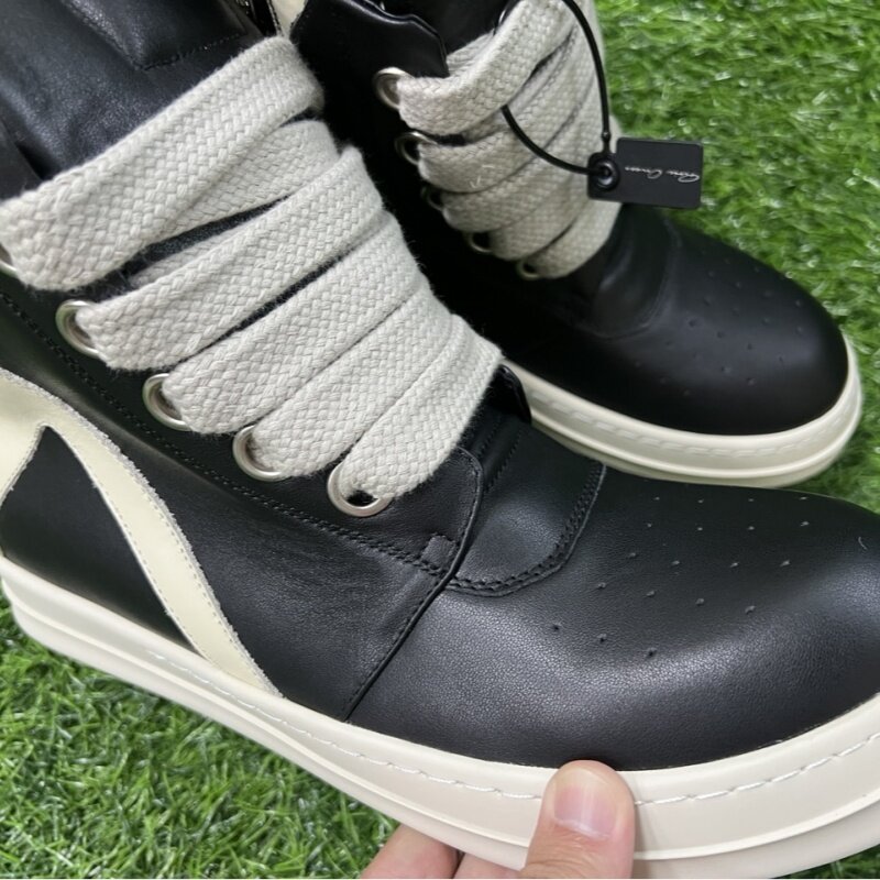 High-top Women Sneakers Shoes Leather Lace-up Flat with Zipper Trainers Large Size Men Boots Classic Street Style Men Designer