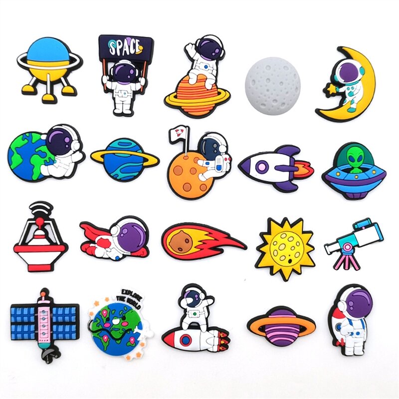 Astronaut Shoe Charms Decoração para Crocs, Kids Charm Tamancos, Acessórios Unisex, Presentes de X-mas, Outer Space Boy Pins, Novo, 1Pc