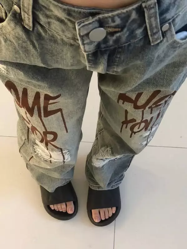 Pantalones vaqueros rasgados con estampado de grafiti de letras americanas Retro para mujer, pantalones de piso recto sueltos de calle, ropa de calle Harajuku Y2k, nuevo