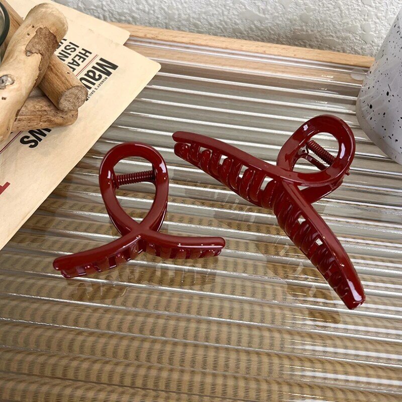 UXSL Christmas and New Year Wine Red Geometry Hair Claw Shark Clip for Woman Elegant Versatile Hairpin  Fashion Hair Accessories