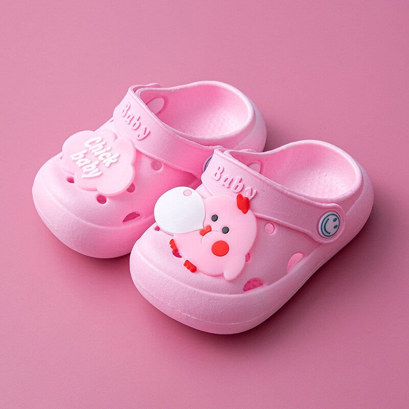 1〜3歳の男の子と女の子のための屋外用のサンダル,かわいいピンクのウサギのパターンが付いた滑り止めの靴