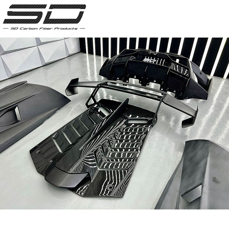 Sto Style Dry Half Carbon Fiber Body Kits For Lambo Huracan LP580 LP610-4 EVO 2014-2022