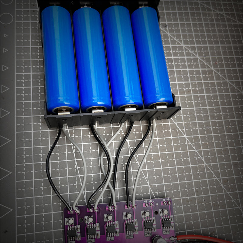 Módulo de carga PCB, placa de circuito, cargador, matriz, entrada de 5V para batería de litio de 18650 4,2 V, accesorios para patinete eléctrico