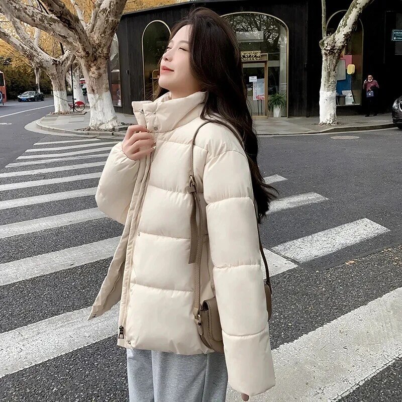 2023 New Women Short Jacket Winter Thick Cotton Padded Coats Female Korean Loose Puffer Parkas Ladies Oversize Outwear