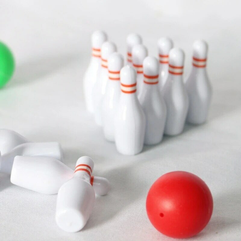 Set birilli e palline da bowling per casa delle bambole Mini attrezzatura sportiva simulazione oggetti scena per
