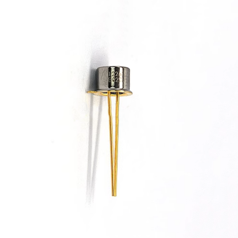 G12180-010A 8pcs/lots, TO-18 InGaAs PIN photodiodes+S1226-18BQ 5pcs/lots ,TO-18 Si photodiode,Original In Stock