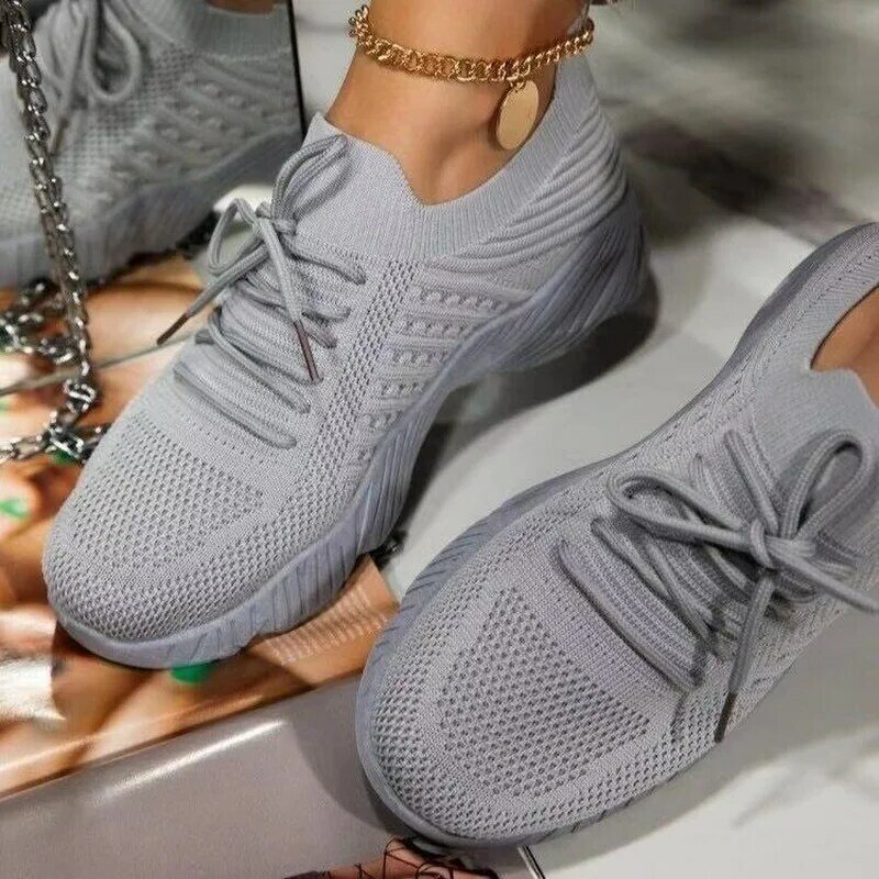 Oddychające buty z siatką damskie trampki 2023 modne platformy damskie sportowe buty Plus Size lekkie buty wulkanizowane damskie tenisowe nowe