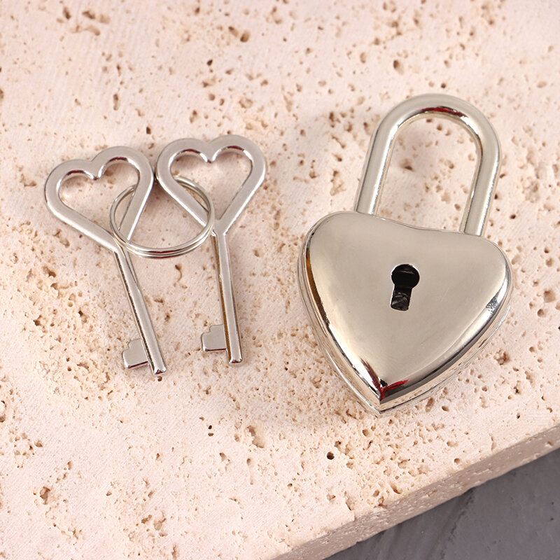 1Set Heart Shape Padlock Mini Luggage Hardware Locks With Key Lock For Travel Wedding Jewelry Box Diary Book Suitcase