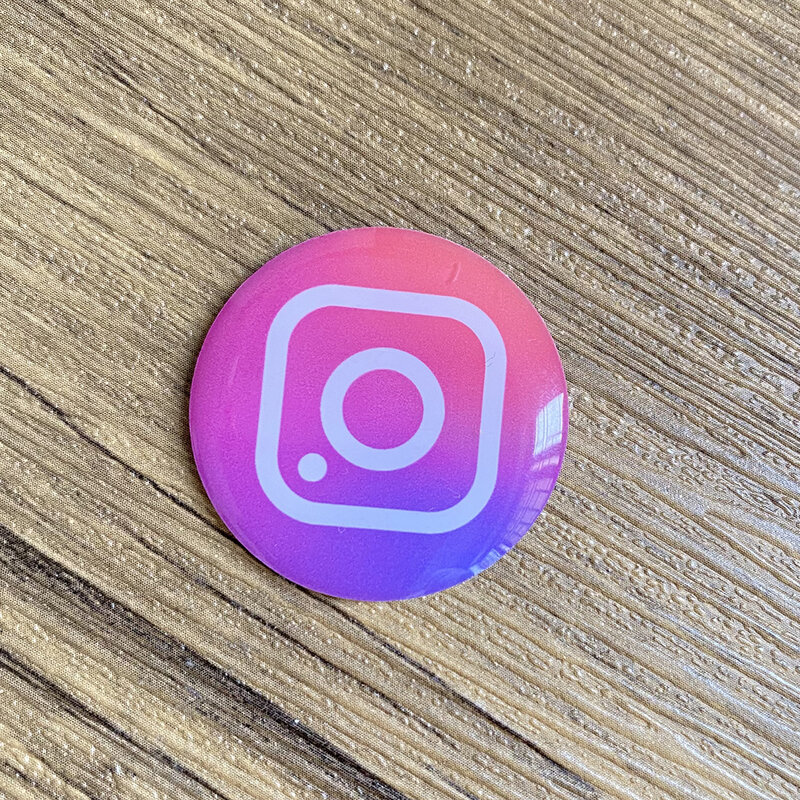 On Metal Instagram Facebook Whatsapp Gmail NFC Tag Sticker Epoxy Lables for Social Media