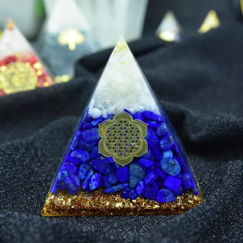 Orgonite Piramida Furnishing Artikel Vishuddha Chakra Zadkiel Meningkatkan Kreativitas Lapis Resin Piramida Smart Perhiasan
