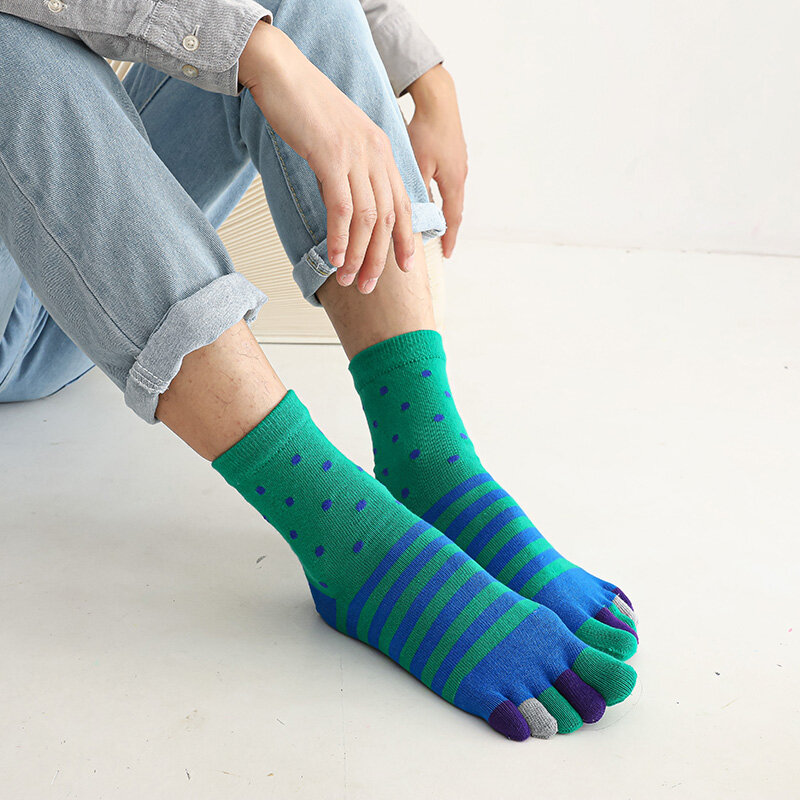 Große Fünf-Finger-Socken Mann Baumwolle gestreiften Punkt Patchwork bunte Business-Mode schweiß absorbierende Zehen glücklich Socken plus