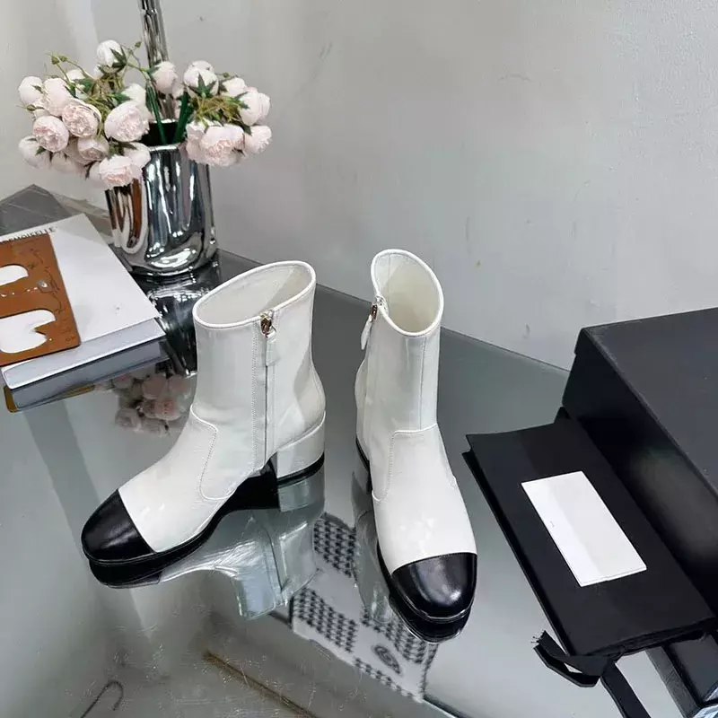 Botas de couro envernizado de dedo apontado para mulheres, preto e branco, botas de zíper médio, sapatos confortáveis, populares e concisos, nova moda, 2023