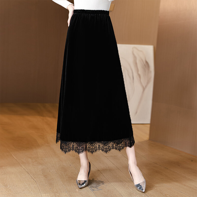 Halfskirt de veludo de seda preta estilo Hepburn, painel de renda grande solto, taco retrô fino, comprimento do joelho novo, outono e inverno, 2023