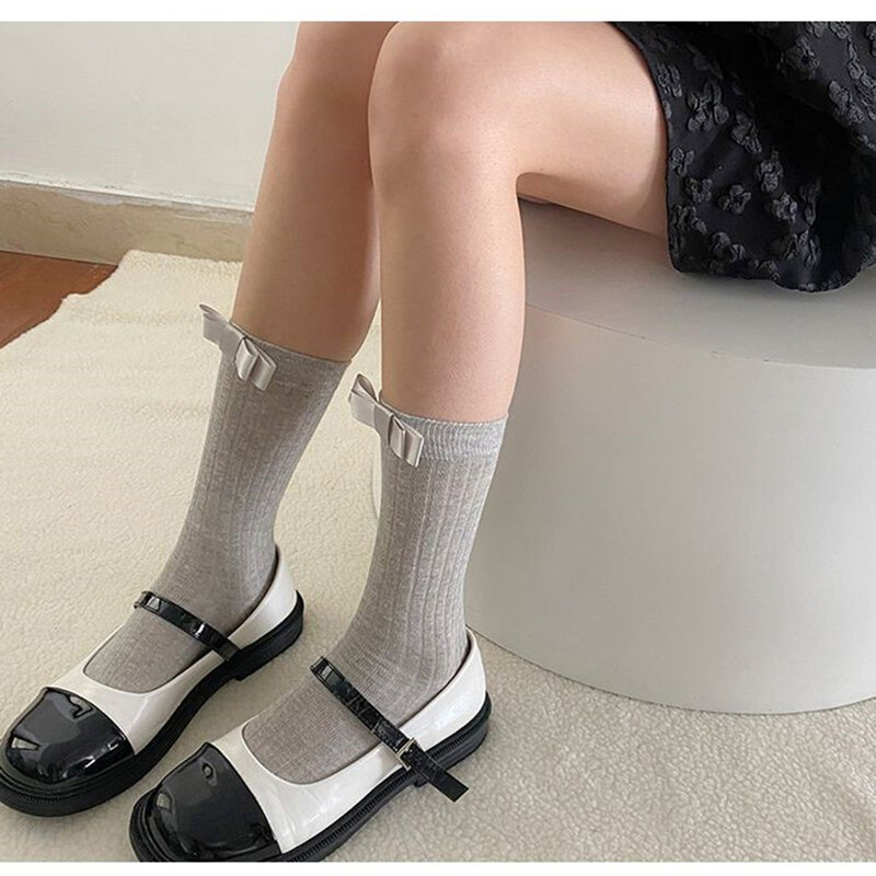 ถุงเท้าสตรีมีระบายเป็นครุยแบบญี่ปุ่นโลลิต้าสีขาวสีดำลูกไม้สาวฮาราจูกุหวานน่ารักถุงเท้าข้อต่ำ