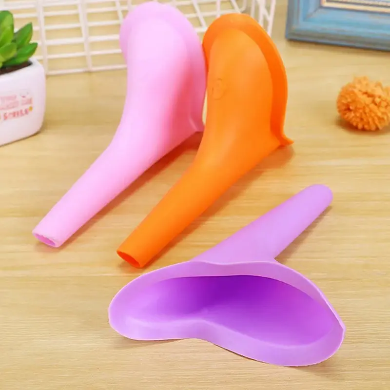 Womens Field Emergency New Design Urinal Travel Camping Portable Female Urinal Soft Silicone Urination Device Stand Up