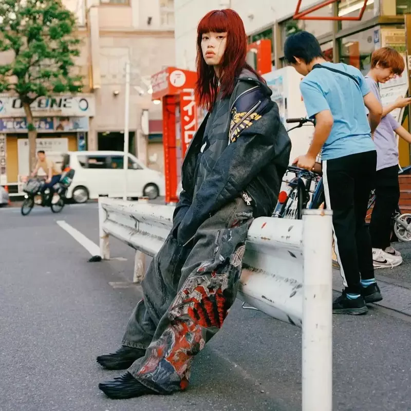 Hip Hop Rock ricamo nuovo modello di Jeans Y2k pantaloni larghi stampati per uomo e donna pantaloni a gamba larga strappati Harajuku Goth retrò