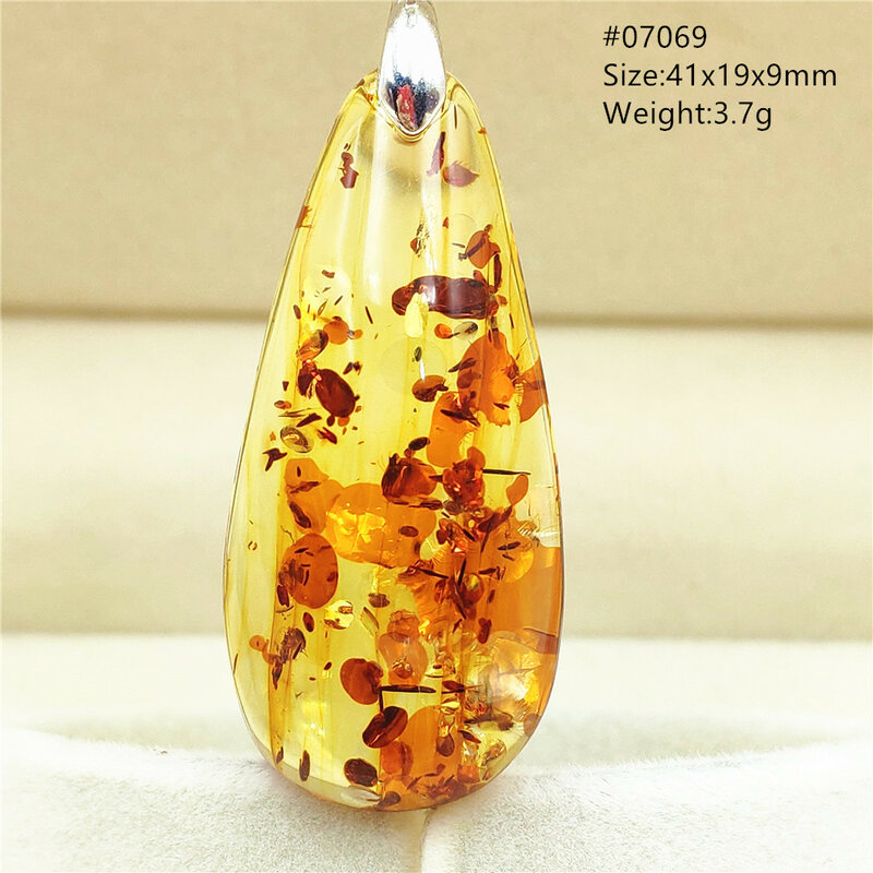 ธรรมชาติ Piebald Amber สร้อยคอจี้รูปไข่ Water Drop สีแดงสีเหลือง Amber สร้อยคอจี้เครื่องประดับหิน Reiki AAAAAA