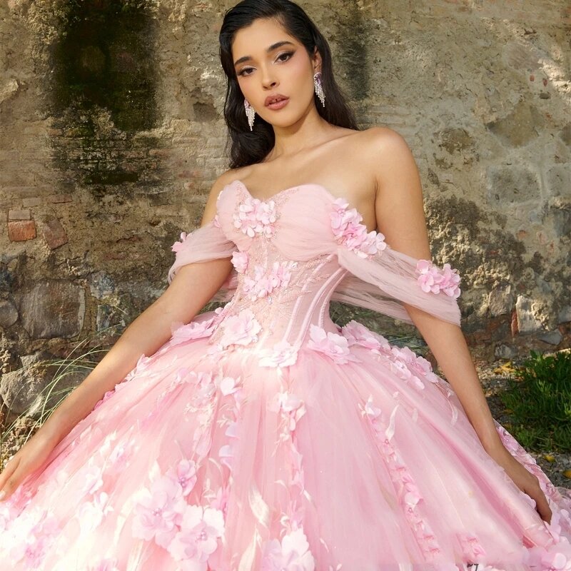 Pink Sexy Sweetheart Quinceanera Dress Sweet Beading Appliques 3D Flower Tull 16Year Old Girl Princess Birthday Party Ball Dress