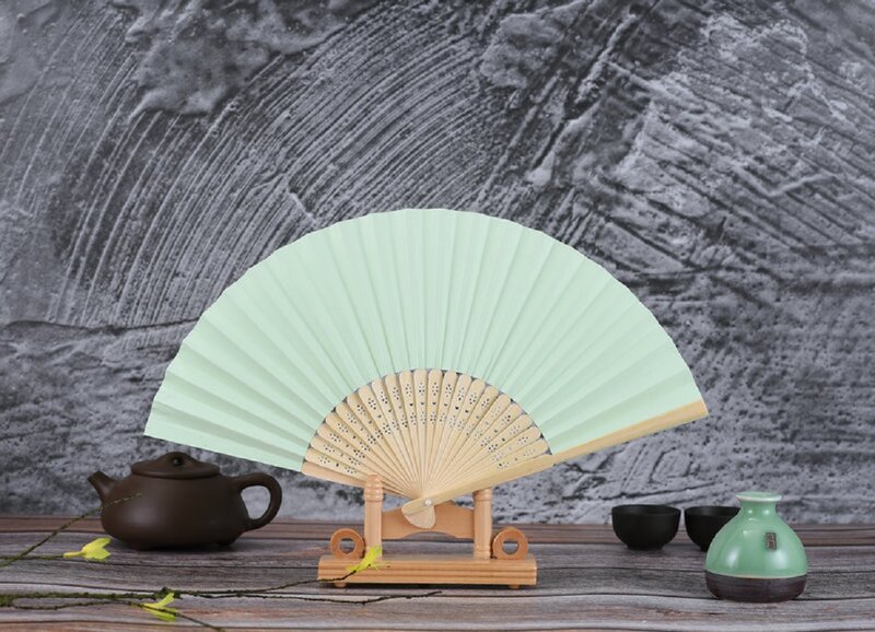 1 pz carta bambù ventaglio pieghevole a mano matrimonio personalizzato Fsahion Fans Party Decor Art Craft ventaglio di danza cinese ornamenti per la casa regali