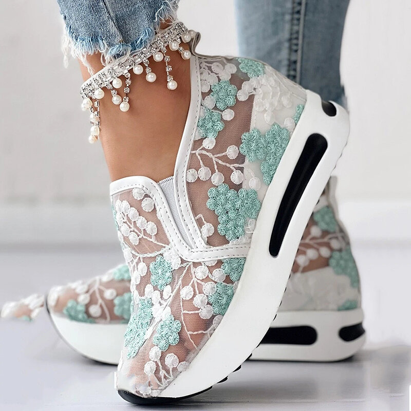 Zapatillas de plataforma con cuña para mujer, zapatos de malla con bordado Floral, cómodos e informales, sin cordones, talla 42, color blanco