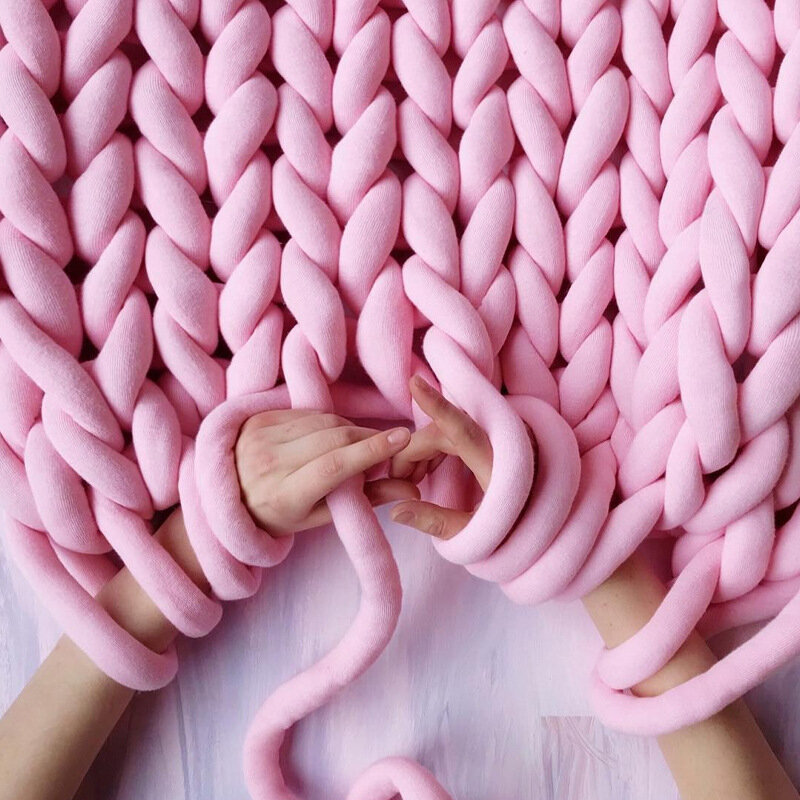 1KG gruba Super nieporęczna gruba przędza na dzierganie ręczne szydełkowanie miękkie w dużych rozmiarach z bawełny DIY Arm Knitting Roving Spinning przędza na koc